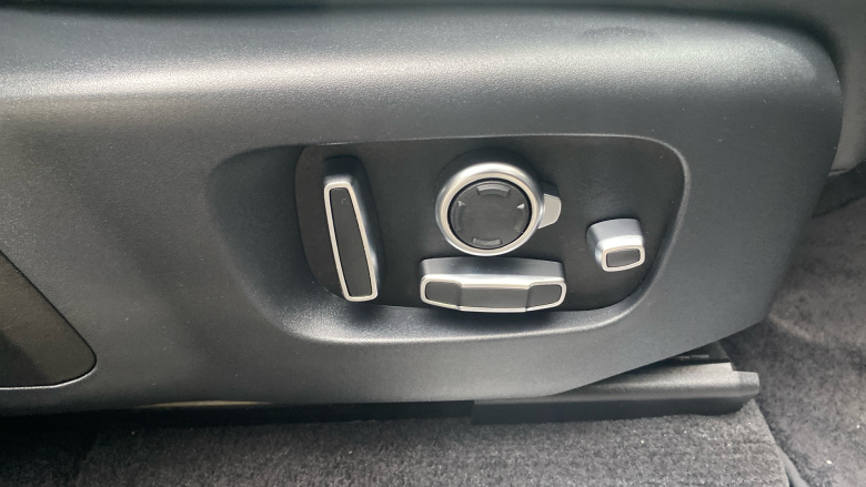 Land Rover Range Rover Sport 3.0 D300 Autobiography Dynamic 5dr Auto [7 Seat] Diesel Estate